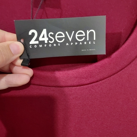 NWOT 24seven Comfort Apparel Wine Fit and Flare Plus Size Dress in Size 3X - Picture 4 of 12